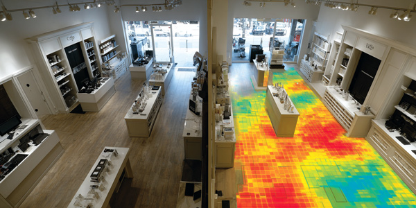 Vista cenital de una tienda con mapa de calor que indica dónde colocar los productos de mayor rotación y promociones
